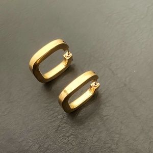 Chunky square medium hoop earrings in 14k gold
